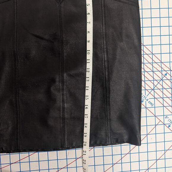 Marc by Marc Jacobs Black Lambskin Leather Pencil Skirt, Size 8 - Picture 7 of 8